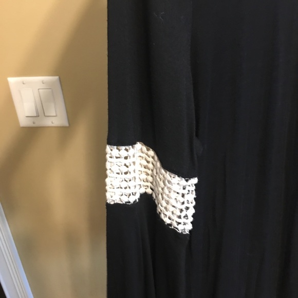 strapped-back Blouse - Picture 3 of 4